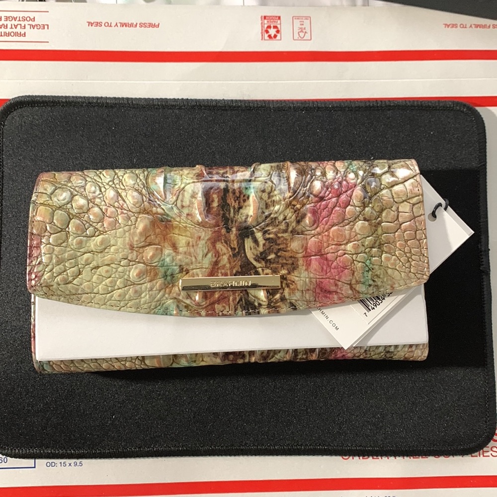 Brahmin Amethyst Checkbook wALLET nwt pRIce Frim